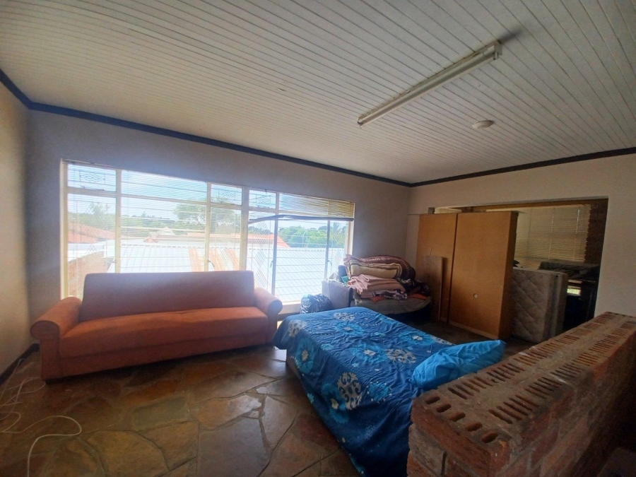 To Let 3 Bedroom Property for Rent in Uitsig Free State